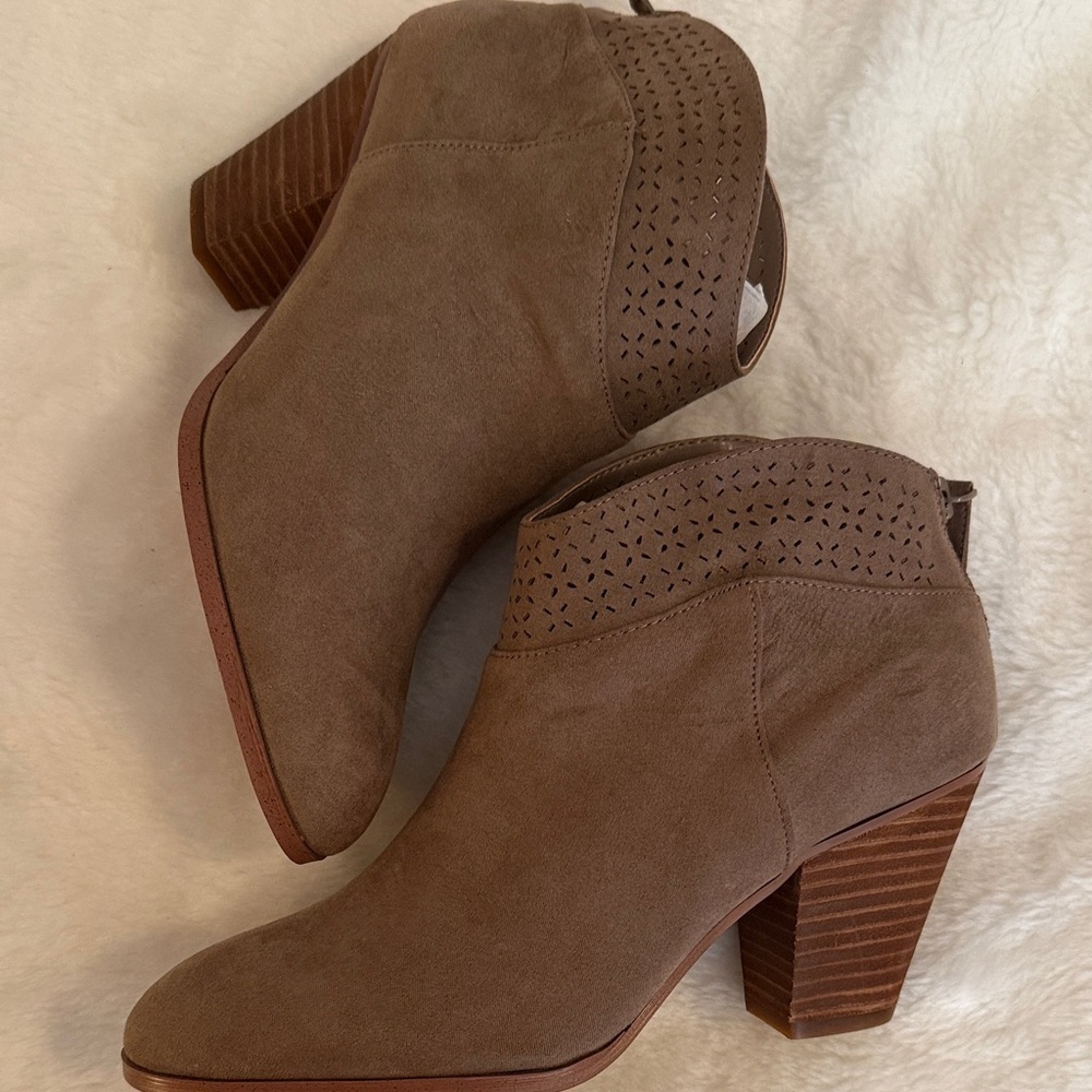 Violet & Red Jackson Lazer Cut Topline Booties In Taupe Faux Suede - Picture 10 of 16